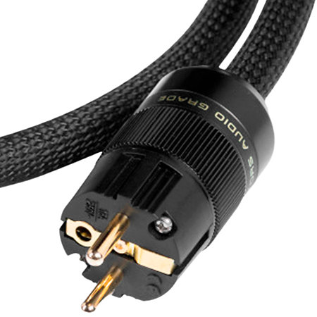 Захранващ кабел Norstone Arran Power Norstone Arran Power – висок клас OFC захранващ кабел с 24K позлатени конектори, двойно екраниране и премиум черна найлонова оплетка