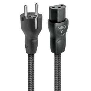 Детайл на AudioQuest NRG-Y3 – висококачествен захранващ кабел