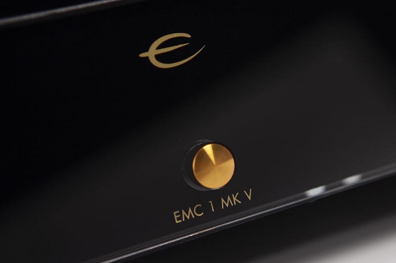 CD player ELECTROCOMPANIET EMC 1 MKV ELECTROCOMPANIET EMC 1 MKV референтен CD плейър top loading аудиофилски дизайн
