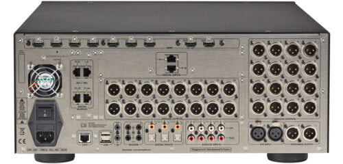 StormAudio ISP Elite MK3 заден панел с XLR и HDMI 2.1