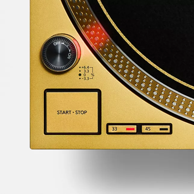Technics SL-1200M7GL Gold 55th Anniversary AudioArte Technics SL-1200M7GL Gold 55th Anniversary DJ грамофон