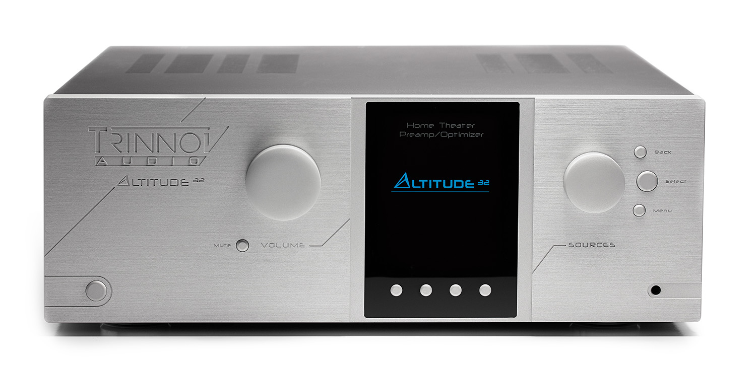 Trinnov Altitude32 – модулен AV процесор за домашно кино AudioArte Trinnov Altitude32 AV процесор – изглед отпред - сребърен